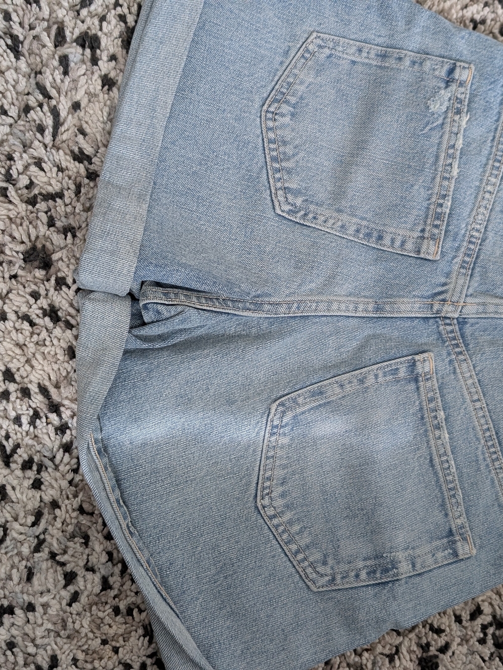 Zara Short - Picture 3 of 3